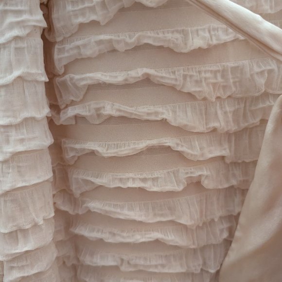 GUC Betsey Johnson cream ruffle dress - Picture 4 of 4